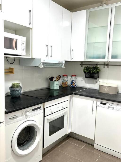 Comodo Y Acogedor Apartamento Apartment Madrid Luaran gambar